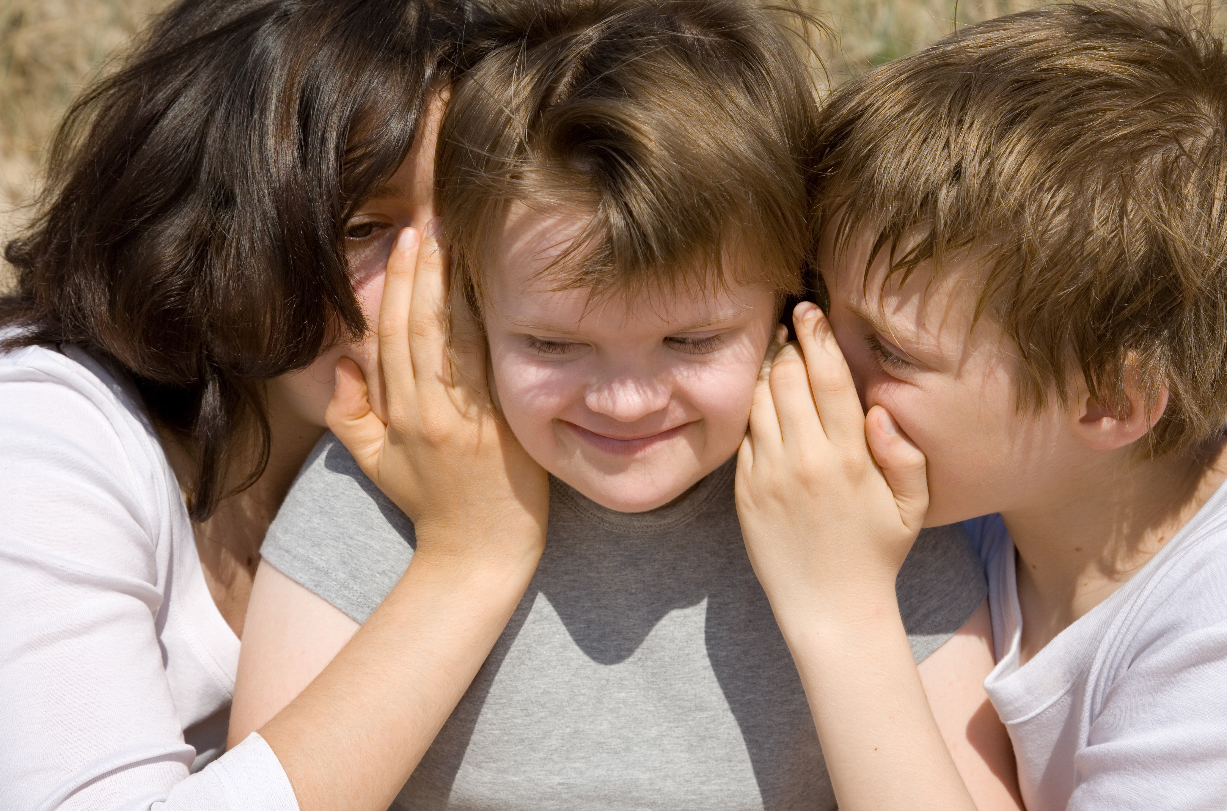 enfants - confidences - secret - AdobeStock 38140339